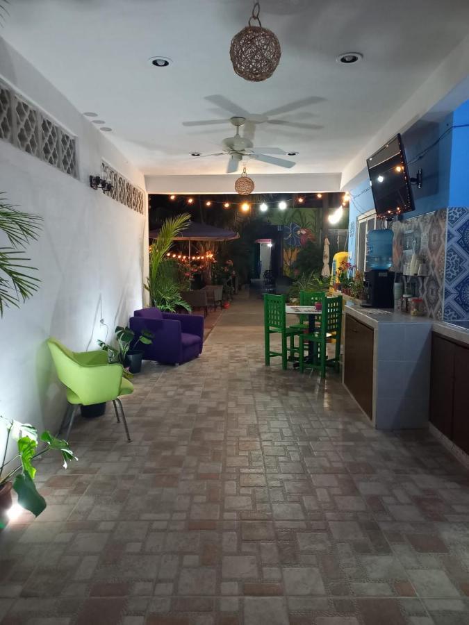 Casona Del Negro Aguilar Hotell Valladolid  Eksteriør bilde