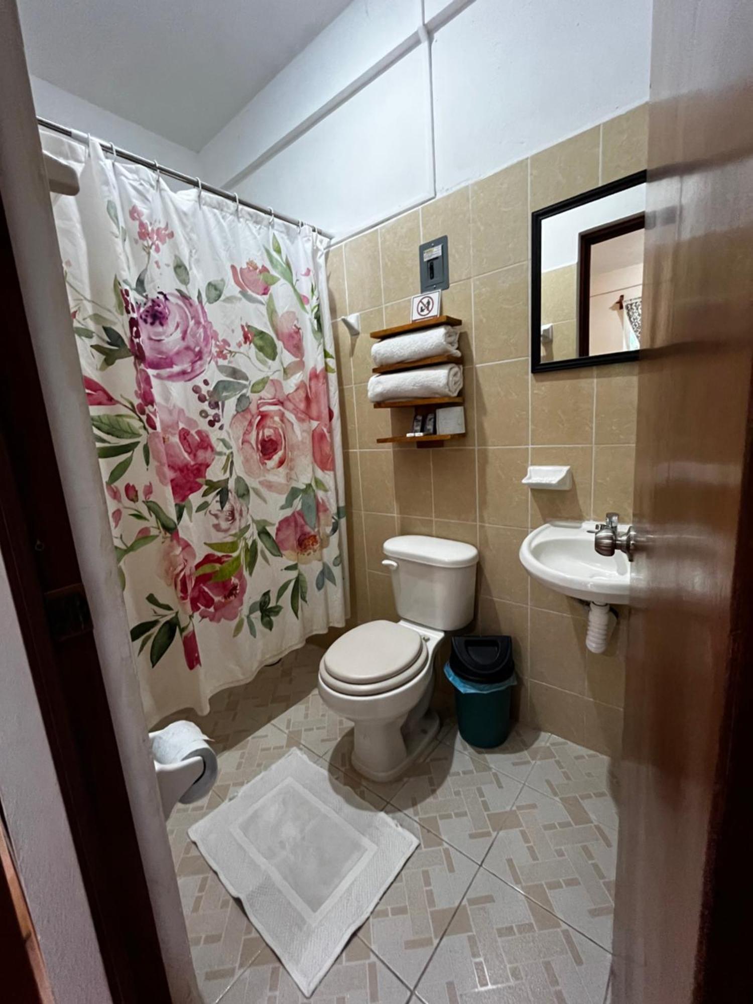 Casona Del Negro Aguilar Hotell Valladolid  Eksteriør bilde